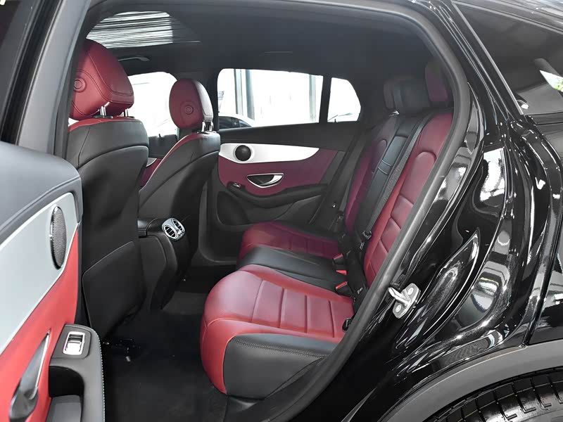 奔驰(进口) 奔驰glc(进口) 2018款 glc 200 4matic 轿跑suv