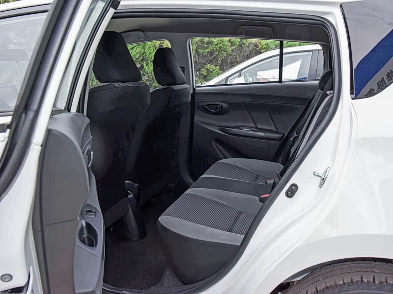 一汽丰田 威驰fs 2022款 1.5l 20周年纪念版