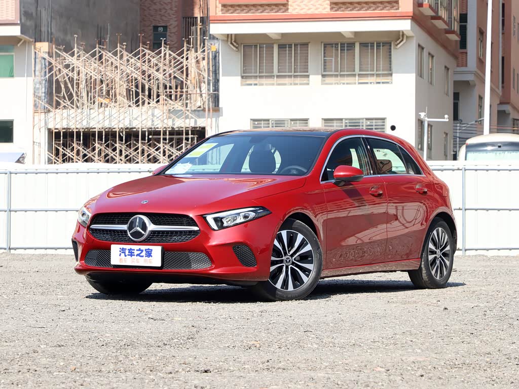 奔驰(进口) 奔驰a级(进口) 2021款 a 200 动感型