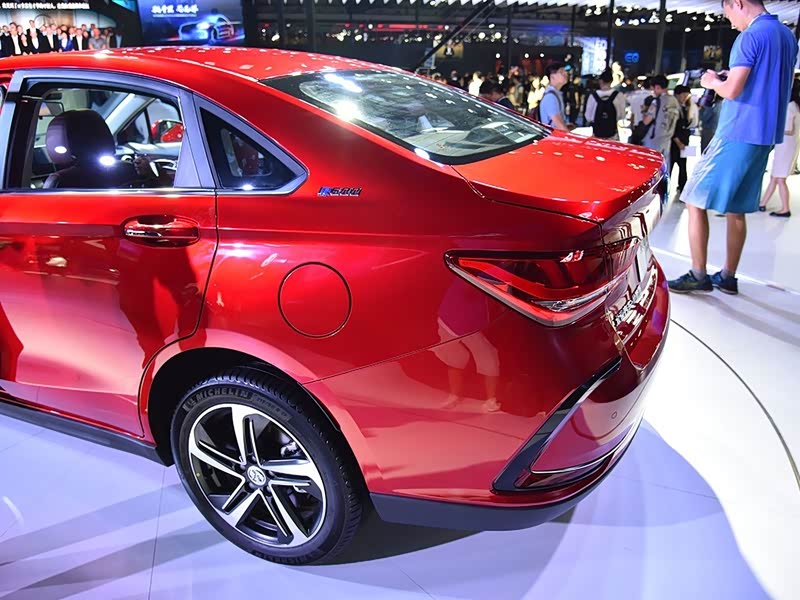 【图解图片_昆明孝尊悦途北京eu5图片】-汽车之家