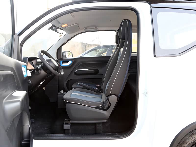 上汽通用五菱 宏光miniev 2022款 gameboy 300km 玩乐款 磷酸铁锂