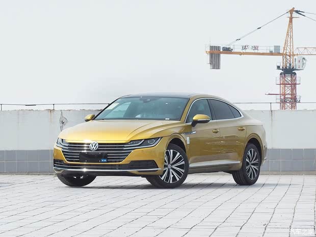 一汽-大众cc2021款 330tsi 炫目版沧州庞大一众汽车销售公司电话
