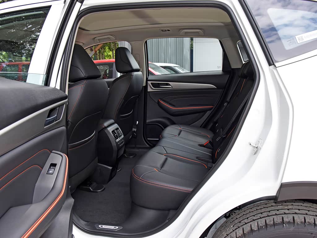 长城汽车 哈弗f7 2021款 2.0t 两驱i动