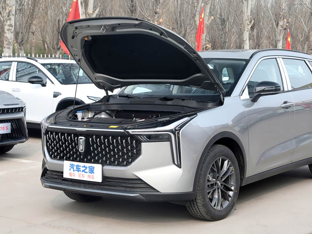 一汽奔腾 奔腾t55 2022款 1.5t 自动超跃款