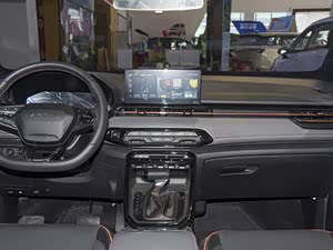 宝骏rs3售价698万起欢迎试乘试驾