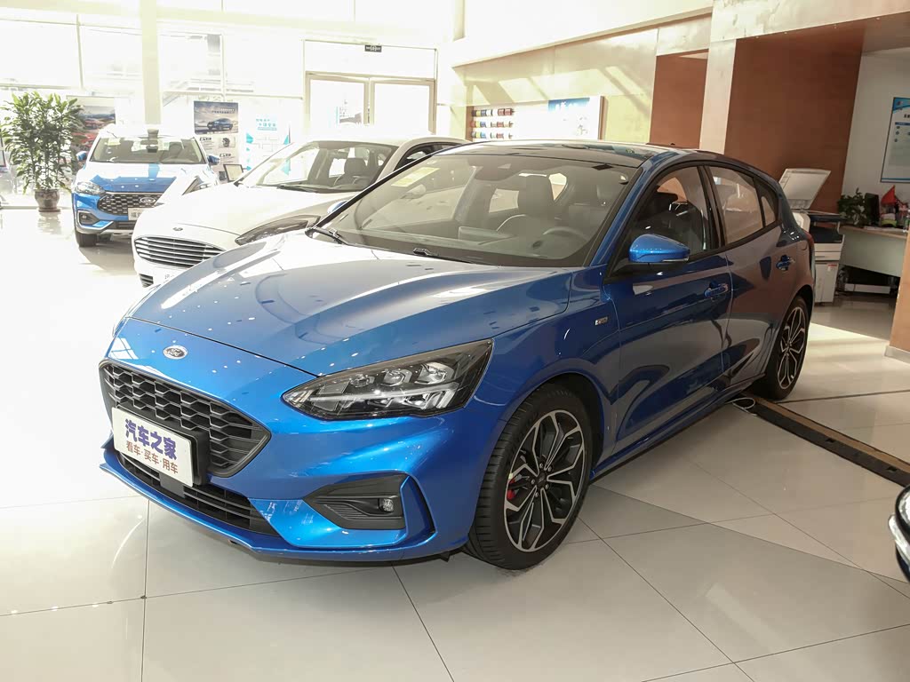长安福特 福克斯 2021款 两厢 ecoboost 180 自动st line