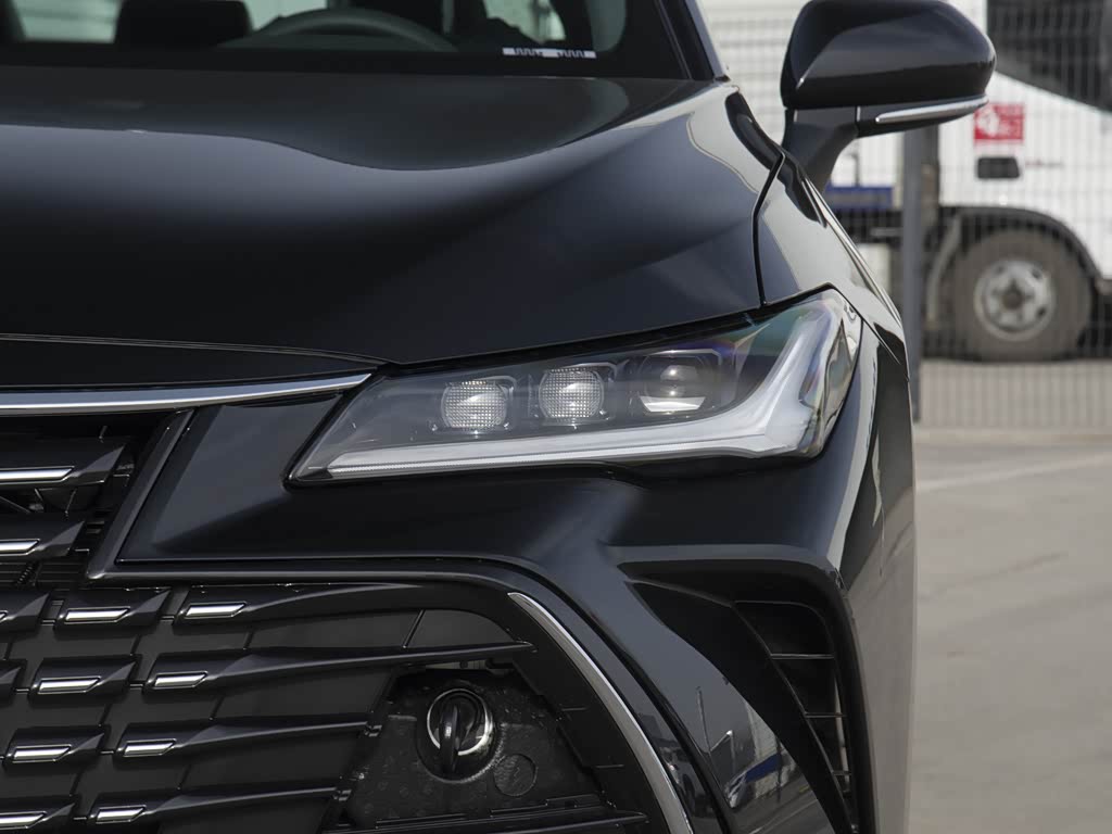 一汽丰田 亚洲龙 2022款 2.0l 豪华版