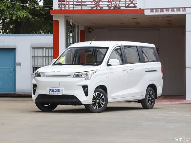 风光e380欢迎垂询购车优惠5万