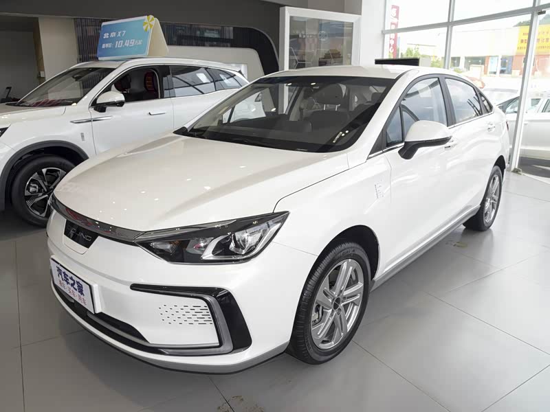 北京汽车 北京eu5 2022款 网约车高功率豪华版