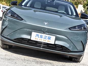 极狐 阿尔法s(arcfox αs) 2023款 735e  森林版 175kw