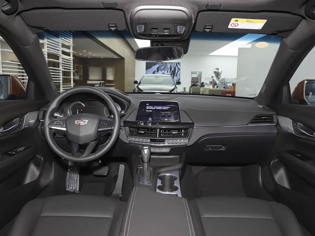 上汽通用凯迪拉克 凯迪拉克ct4 2023款 25t 豪华型