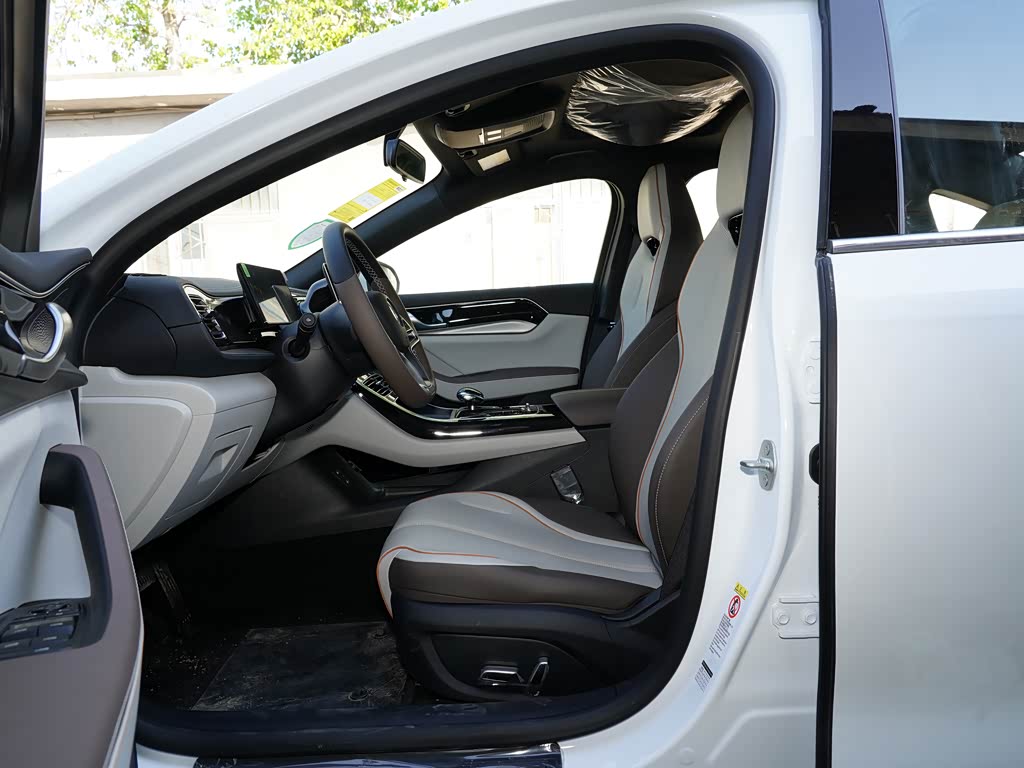 比亚迪 秦plus 2023款 冠军版 ev 510km超越型