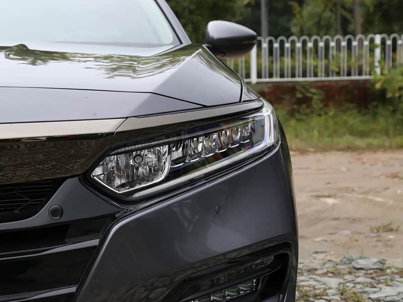 广汽本田 雅阁 2021款 260turbo 豪华·星空限量版 星空蓝 其它细节