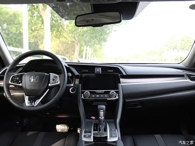 【思域让利促销中 目前优惠高达5000元_苏州宝隆东风本田优惠促销欢迎