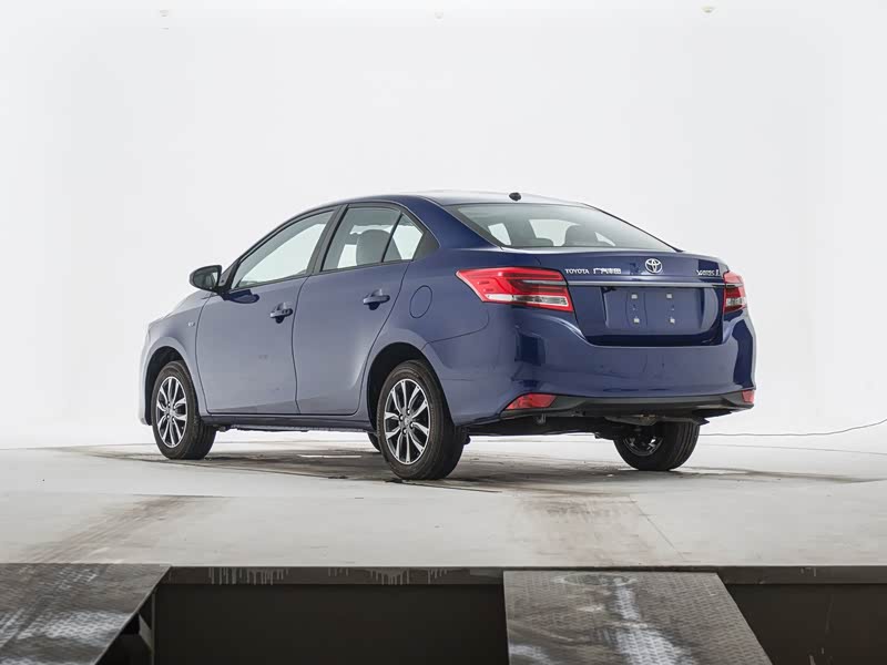 广汽丰田 yaris l 致享 2020款 1.5l cvt尊贵版