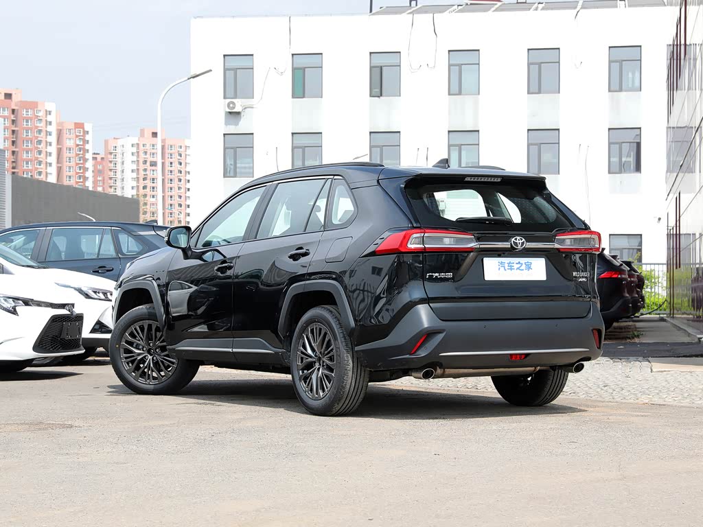 广汽丰田 威兰达 2023款 2.0l cvt四驱豪华plus版