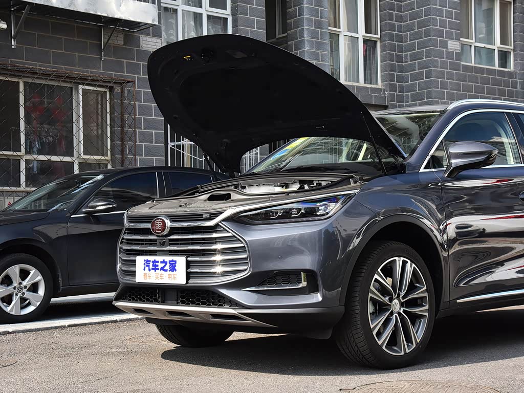 比亚迪 唐 2019款 2.0t 自动智联尊荣型 5座 国vi