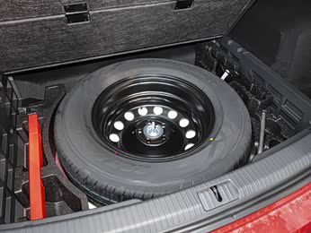 2023款 380tsi 四驱尊崇豪华版