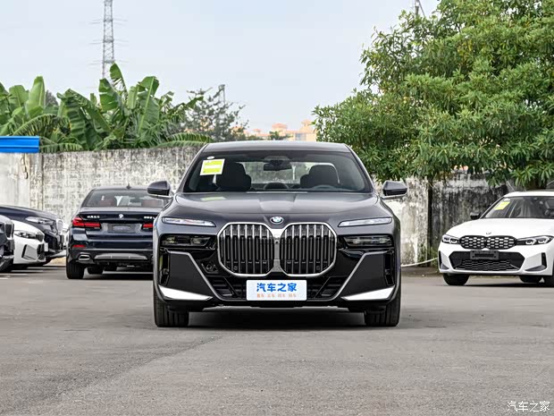宝马7系让利高达16万欢迎垂询