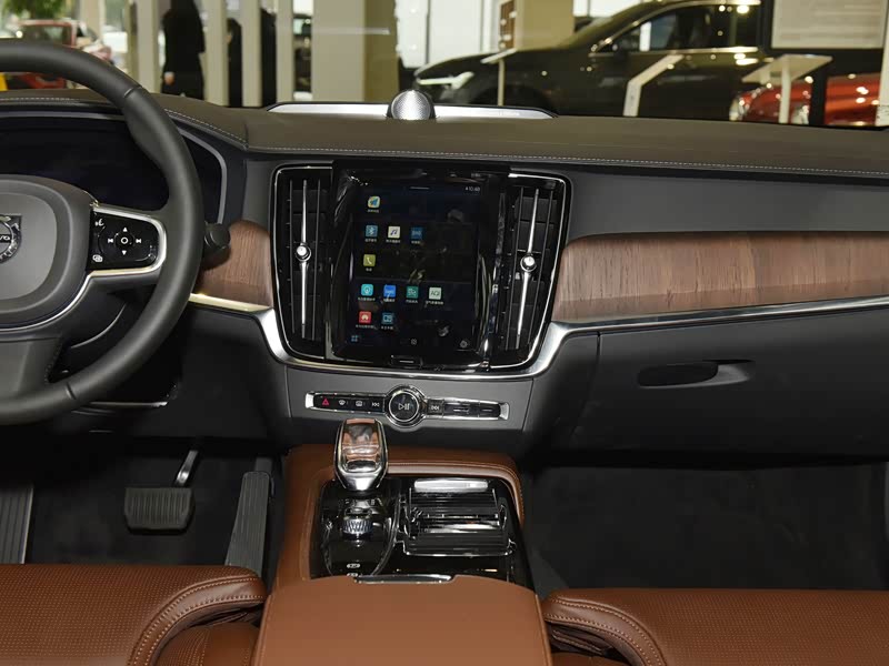 沃尔沃亚太 沃尔沃s90新能源 2022款 t8 e驱混动 智雅豪华版 中控方向