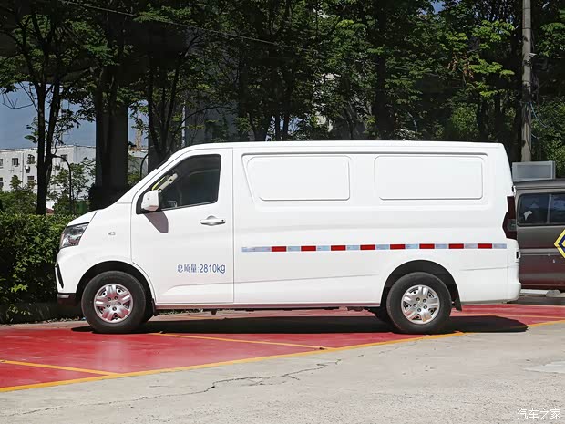 长安睿行em80限时优惠1000元欢迎试驾