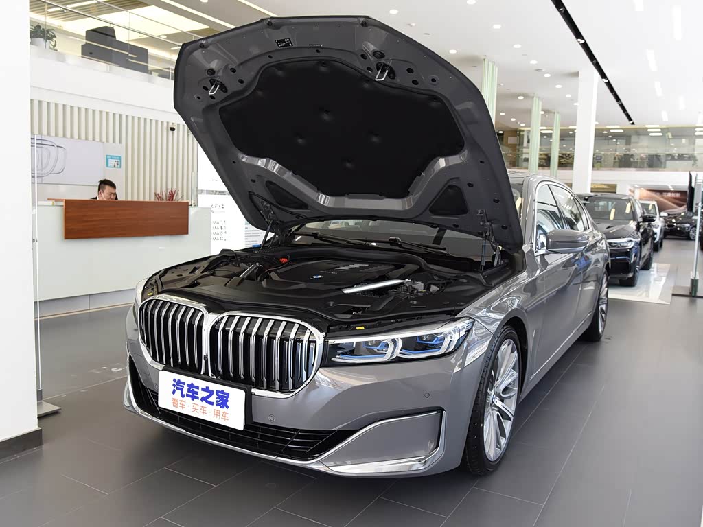 宝马(进口) 宝马7系 2019款 改款 740li 尊享型 豪华套装