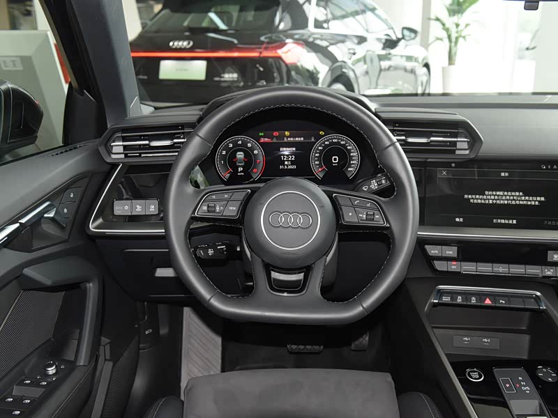 奥迪>奥迪a3>2023款改款a3llimousine35tfsi豪华运动型>中控方向盘>