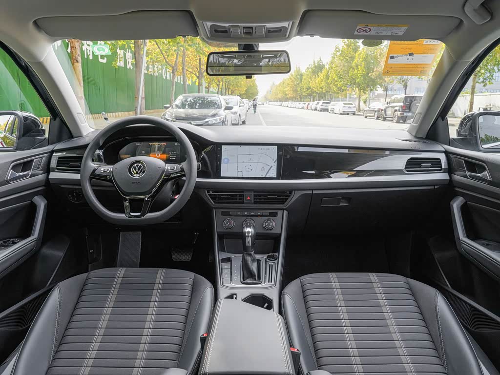 上汽大众 朗逸 2022款 1.5l 自动视野版