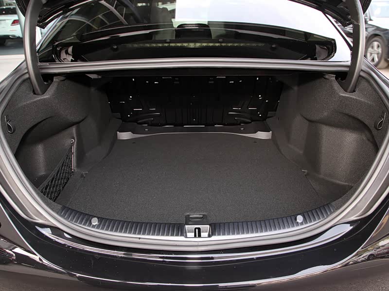 北京奔驰 奔驰c级 2020款 c 260 l 4matic