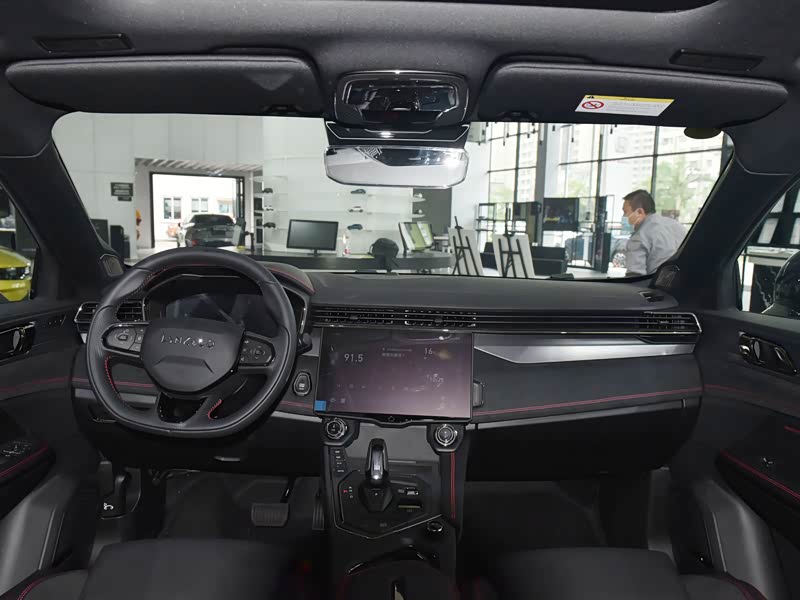 领克 领克05 2022款 2.0td 四驱劲halo