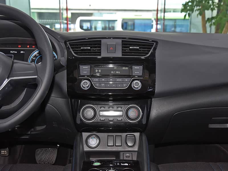 东风日产 轩逸·纯电 2020款 舒适版 中控方向盘已经是最后一张,您还