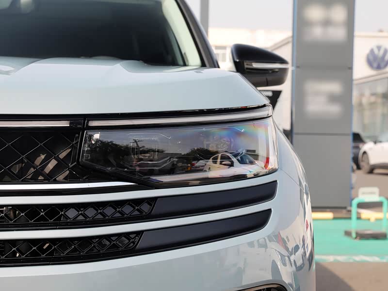 运城瑞众4s店>一汽-大众>揽巡>2023款380tsi四驱r-line巡游版>黑色/山