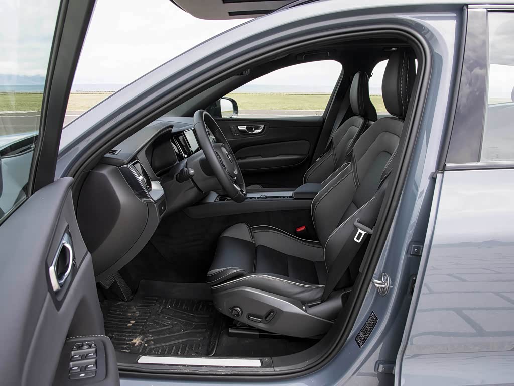 【图解图片_三亚宝欣隆沃尔沃xc60图片】-汽车之家