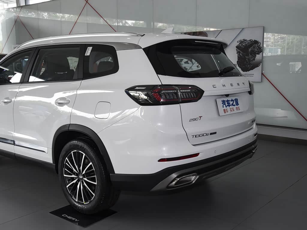 奇瑞汽车 瑞虎8 plus 2022款 290tgdi dct豪情版