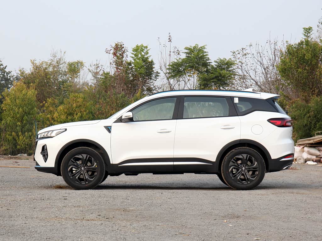 奇瑞汽车 瑞虎7 plus 2021款 鲲鹏版 1.6tgdi dct豪华型