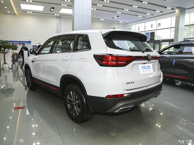 09万就可拥有一辆动力强劲的suv_张掖宇通长安汽车4s店优惠促销欢迎