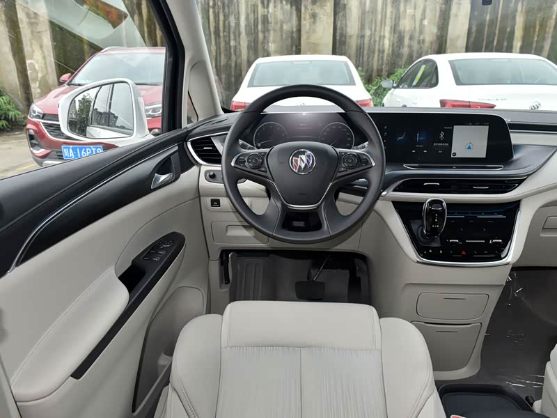 上汽通用别克 别克gl8 2022款 es陆尊 653t 舒适型