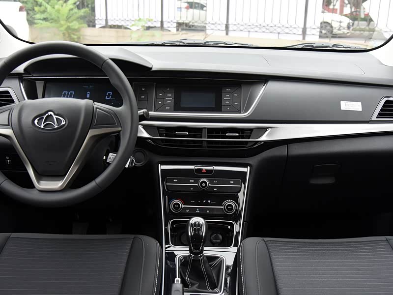 长安汽车 欧尚长行 2020款 1.5l 手动精英型