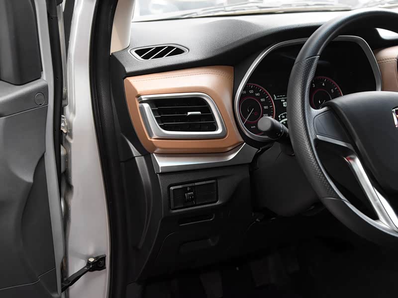 华晨雷诺 金杯f50 2018款 1.6l 手动经济型 国v