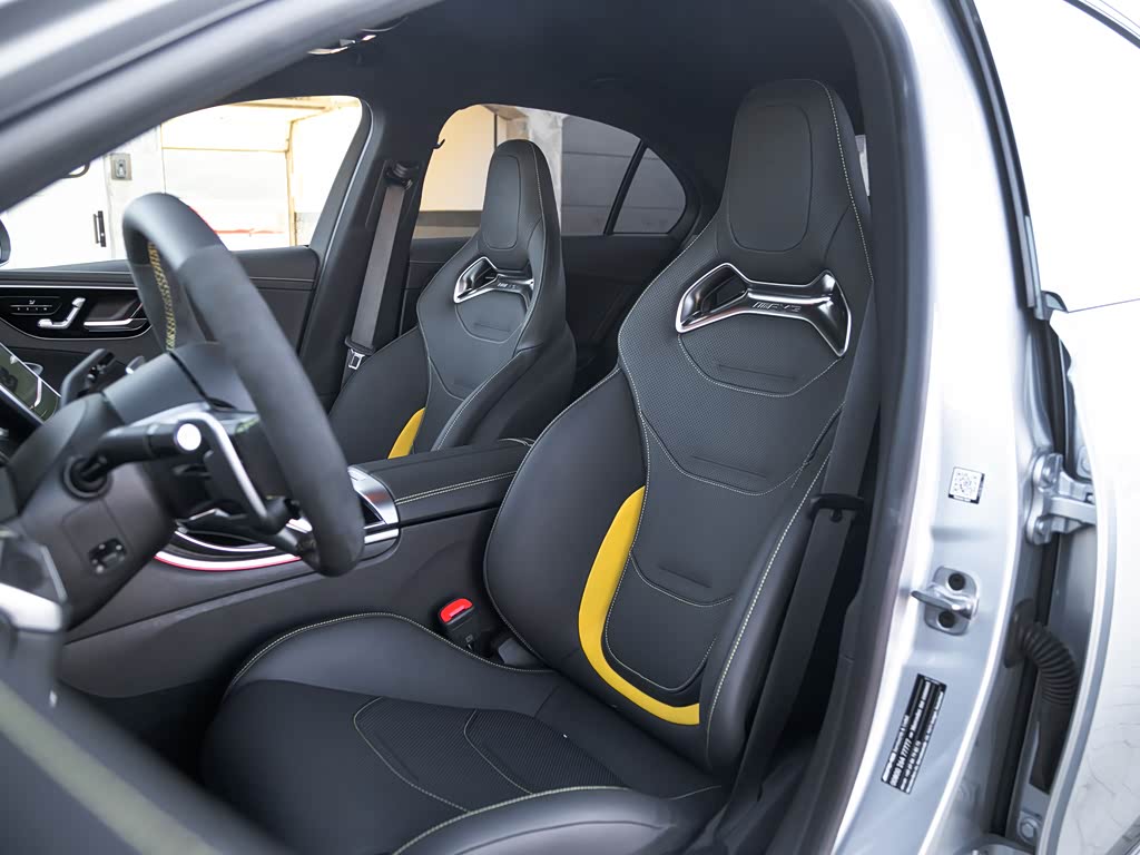 深圳仁孚奔驰>梅赛德斯-amg>奔驰c级amg新能源>2023款amgc63se