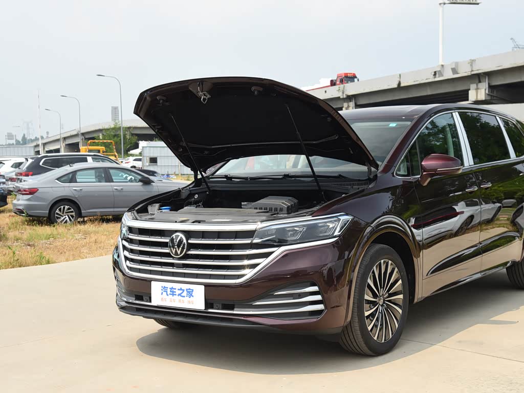 上汽大众 威然 2023款 改款 380tsi 尊贵版