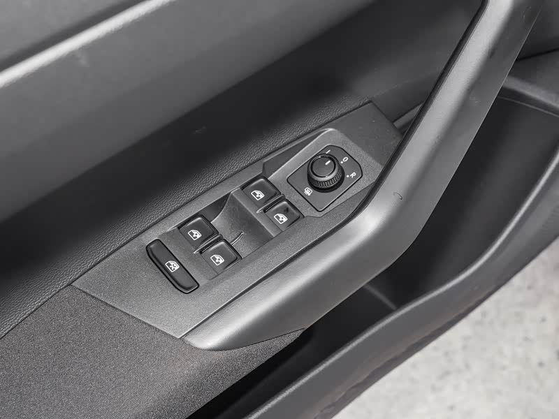 上汽大众 polo 2023款 改款 plus 1.5l 自动纵情乐活版