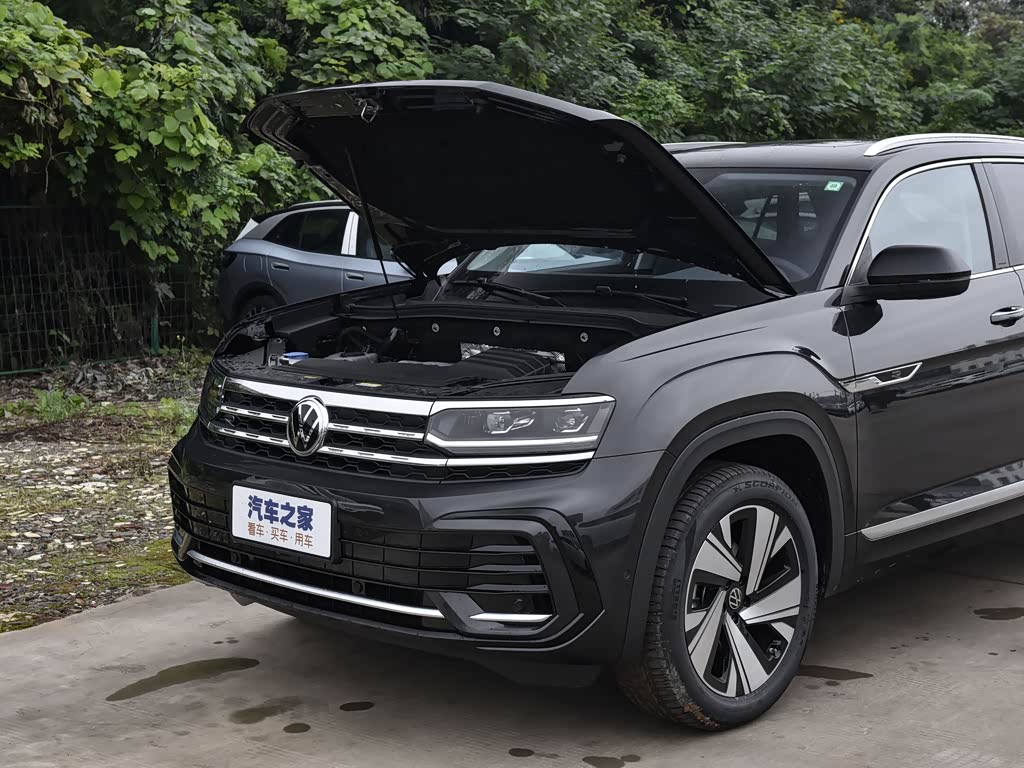 上汽大众 途昂x 2021款 530 v6 四驱尊崇豪华版