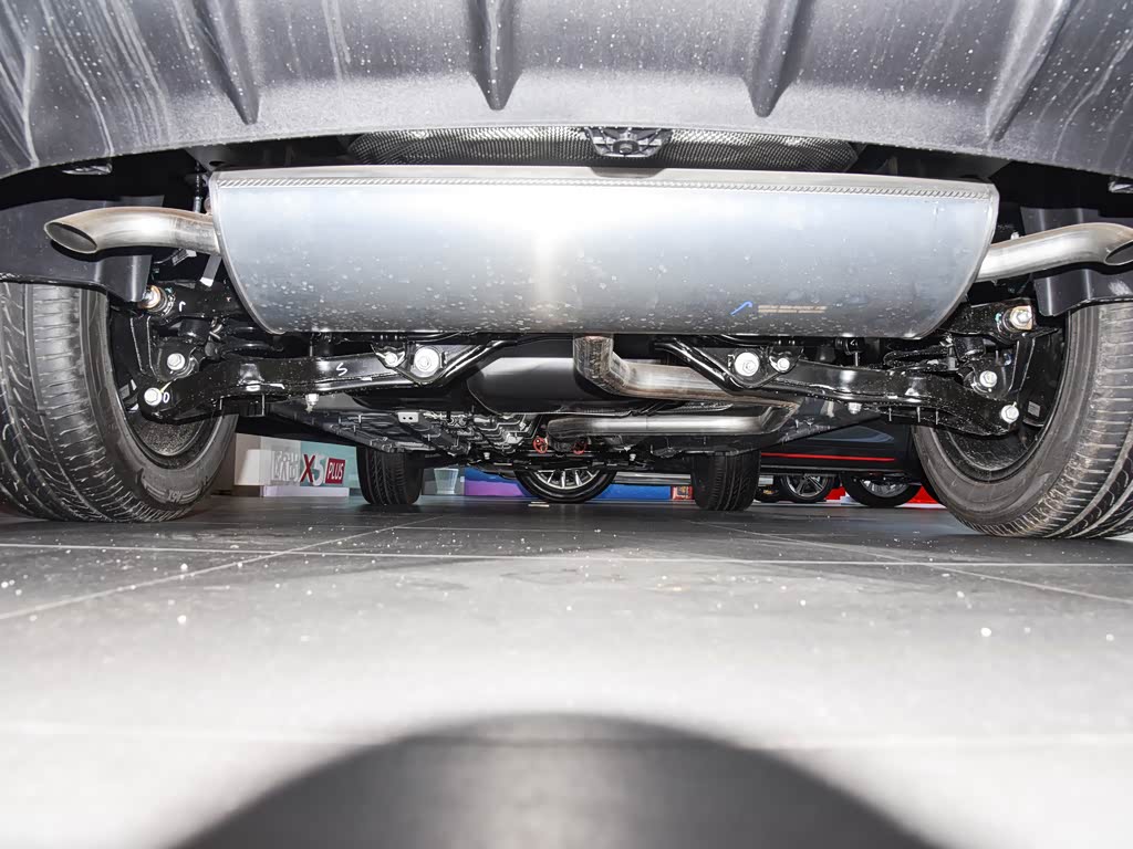 长安汽车 长安欧尚x5 plus 2023款 改款 1.5t dct卓越型