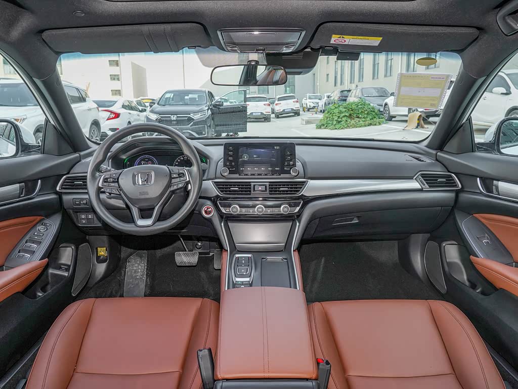 东风本田 英仕派 2022款 锐·混动 2.0l 净智版