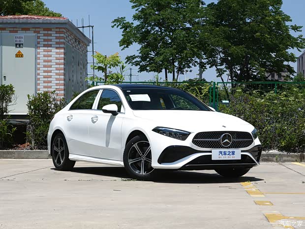 奔驰a级限时优惠目前优惠高达63万