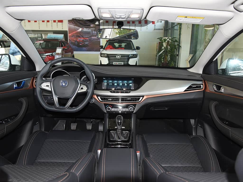 长安汽车 逸动xt 2019款 1.6l gdi 手动风潮型 国vi