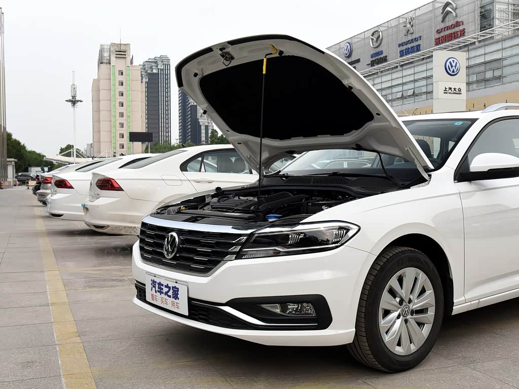 上汽大众 朗逸 2019款 两厢 280tsi dsg舒适版 国vi