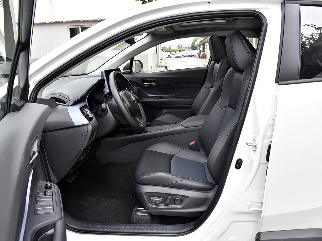 【图解图片_八里街中达丰田奕泽izoa图片】-汽车之家