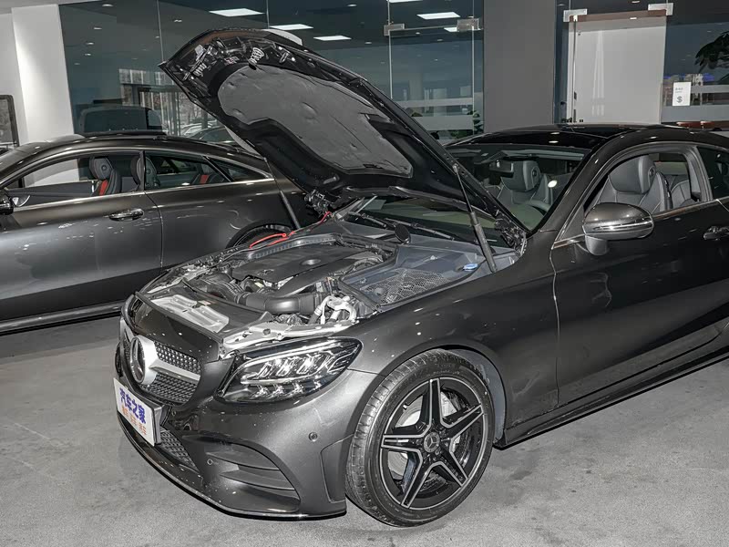 奔驰(进口) 奔驰c级(进口) 2021款 c 200 轿跑车